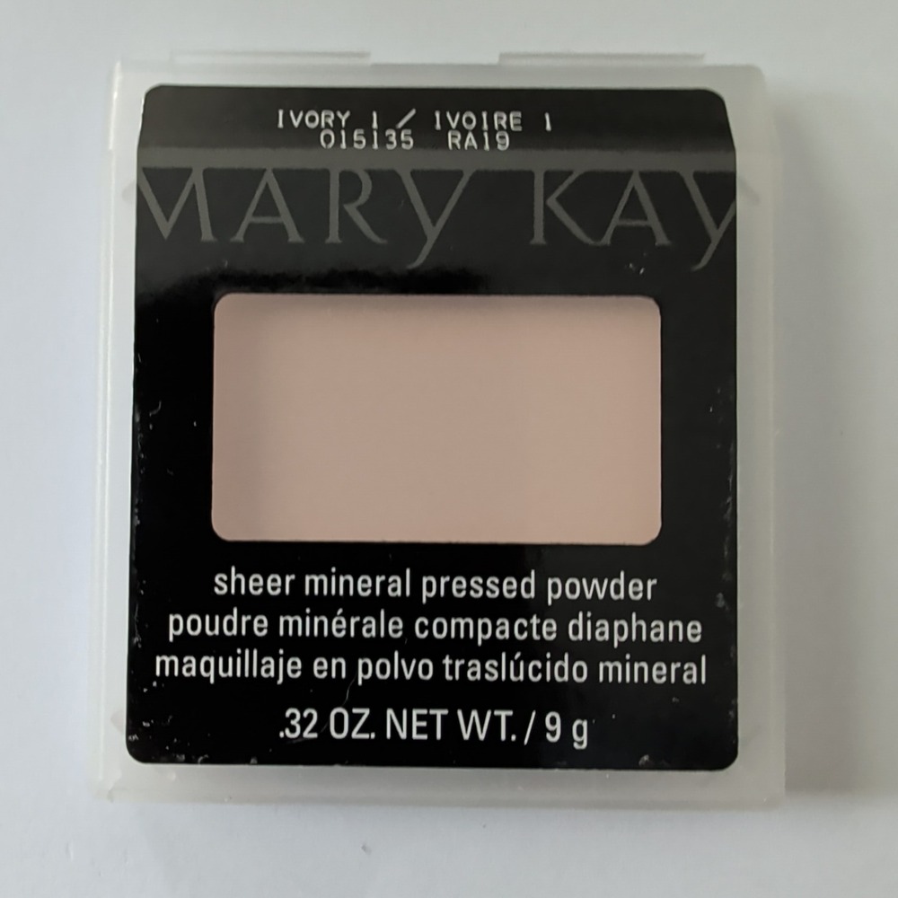 Mary Kay Sheer Mineral Pressed Powder Ivory 1 Refill .32 oz 9g 015135 RA19